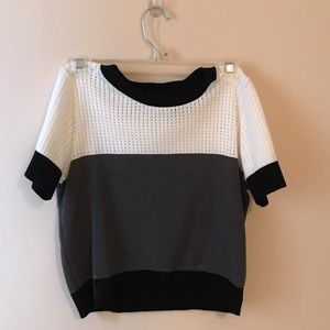 Forever 21 black/white/gray crop top